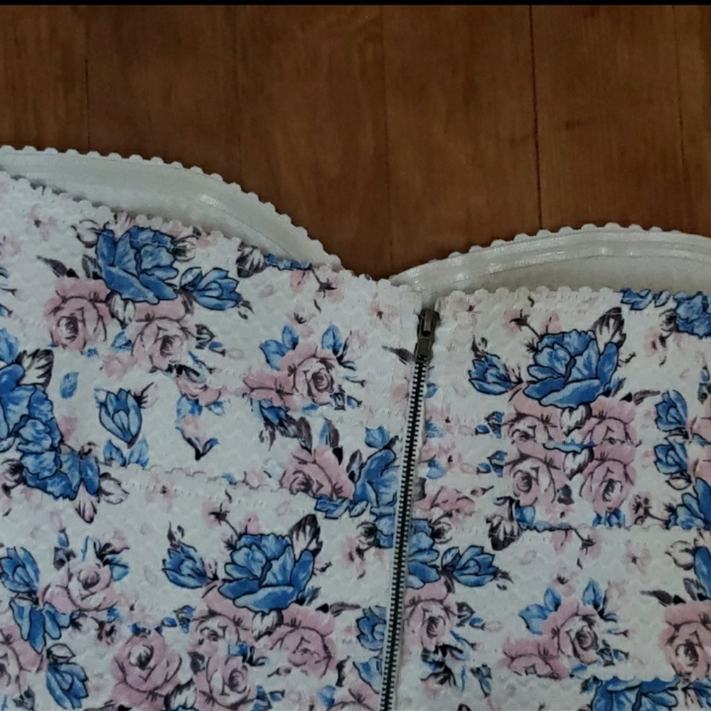 HOCO! Sans Souci White Floral Tea Party Cupcake Dress L StraplessSans Souci HOCO - Picture 13 of 16